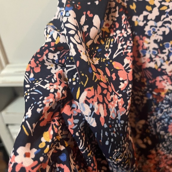 Maurices multicolored and Pink Puff Sleeve Ruffled Blouse. Floral detail size 1X - Picture 3 of 4